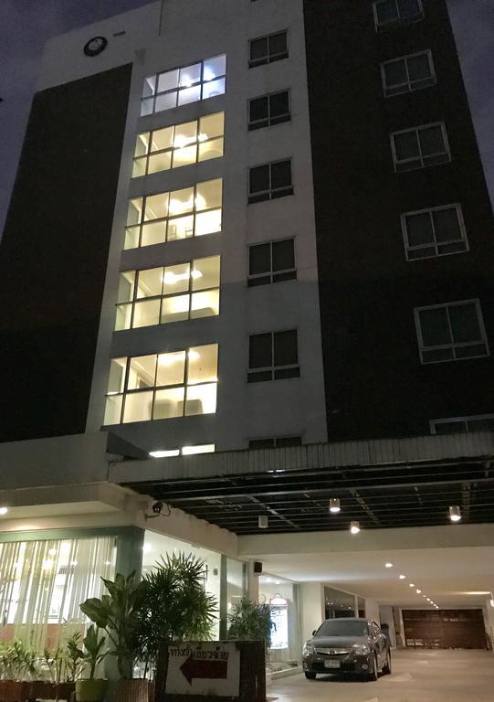 沙吞格雷斯服务公寓 曼谷 外观 照片